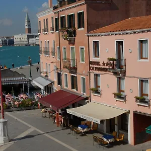 *** Hotel Ca' Formenta Italia